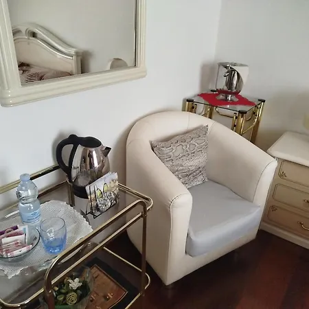 Bed & Breakfast Signora Minu *