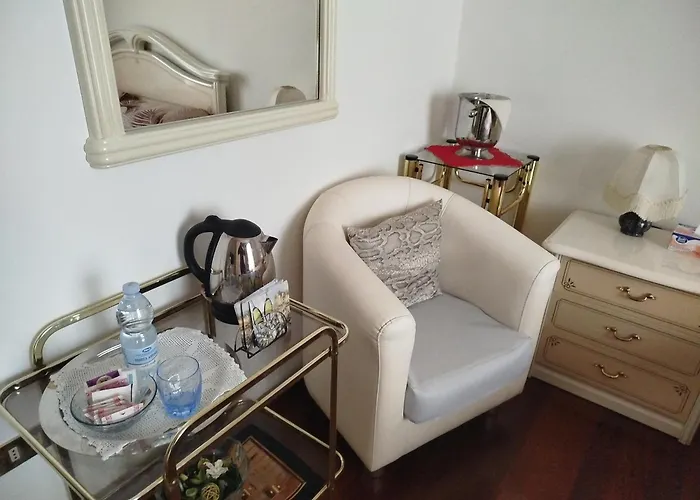 Oda ve Kahvaltı Sig Ra Minu *